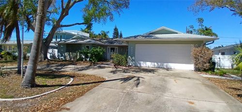 4397 Harbor Hills Dr, LARGO, FL, 33770-4035 | Card Image