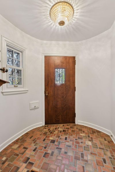 Front entry with coat closet. | Image 3