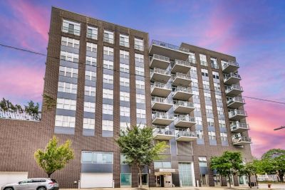 907 - 1546 N Orleans Street, Condo with 1 bedrooms, 1 bathrooms and 1 parking in Chicago IL | Image 1