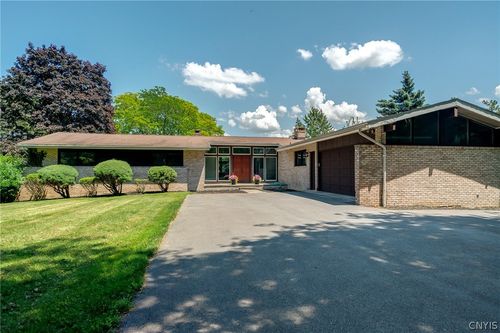 5157 Skyline Dr, Syracuse, NY, 13215-2445 | Card Image
