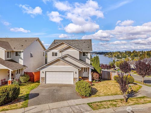 11229 14th Pl Se, Lake Stevens, WA, 98258-7986 | Card Image
