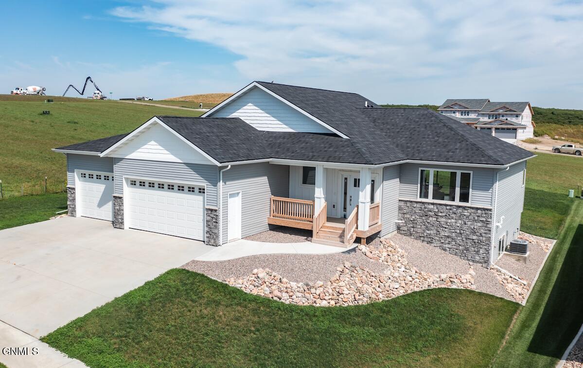 Monarch Ave, Bismarck, ND 58503