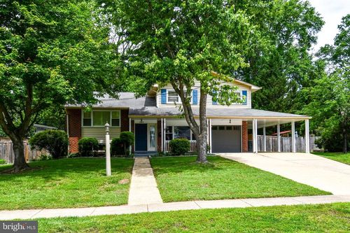 8916 Battery Rd, ALEXANDRIA, VA, 22308-2804 | Card Image
