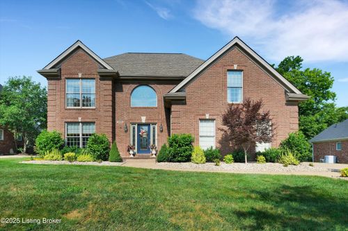 5006 Wolfpen Woods Dr, Prospect, KY, 40059-9196 | Card Image
