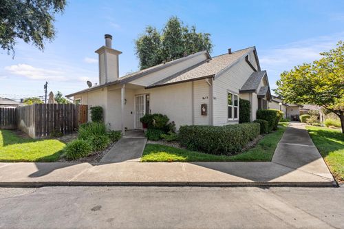 9673 Gage St, Elk Grove, CA, 95624-2377 | Card Image