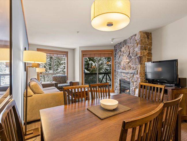 324B - 2036 London Lane, Condo with 2 bedrooms, 2 bathrooms and 1 parking in Whistler BC | Image 7