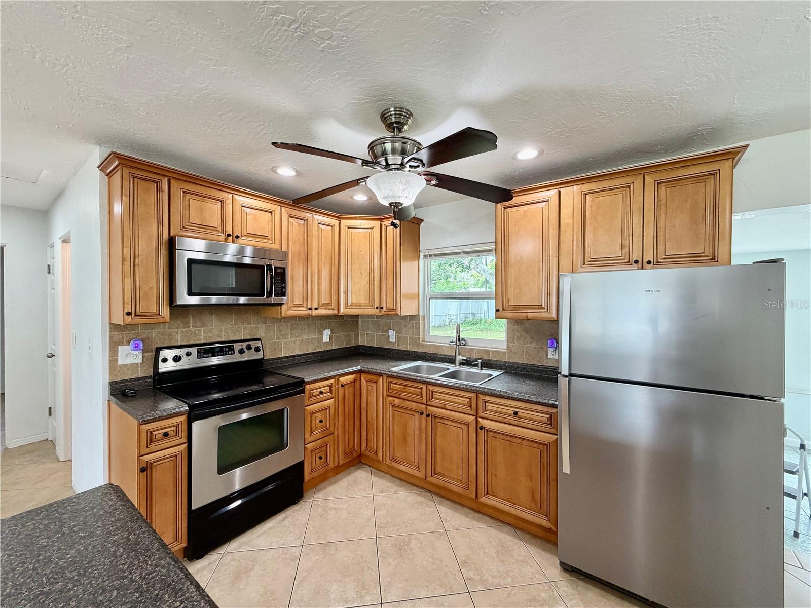 Residential Lease in ST PETERSBURG 3