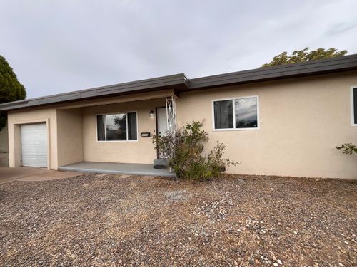 1017 Georgia St Se, Albuquerque, NM, 87108-4949 | Card Image