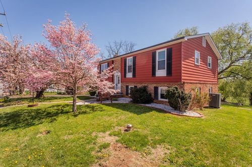 522 S Main St, MOUNT CRAWFORD, VA, 22841-3040 | Card Image