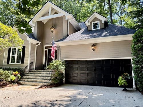 52 Kinglet Cir, Greensboro, NC, 27455-1362 | Card Image