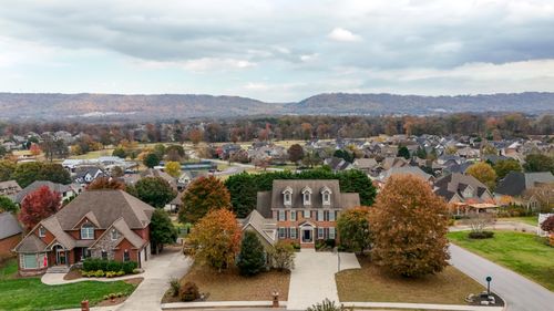 7416 Splendid View Dr, Ooltewah, TN, 37363-7102 | Card Image