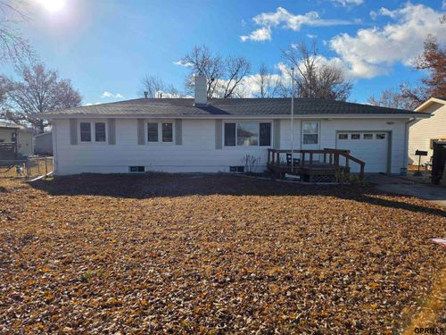 2733 Kendel Dr, Ashland, NE, 68003-1020 | Card Image