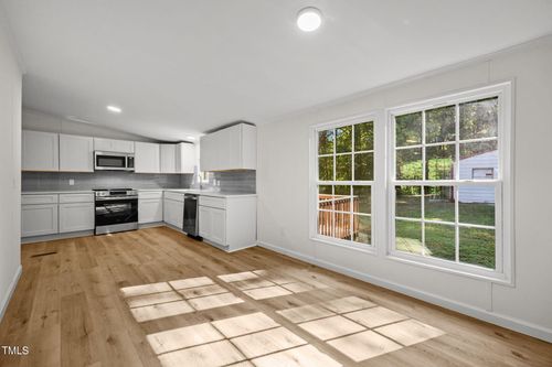 3122 Willow Creek Dr, Wake Forest, NC, 27587-7875 | Card Image