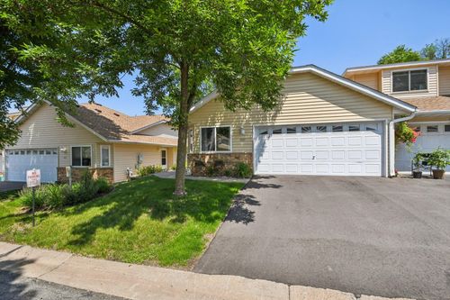 1021 18th Ave Se, Forest Lake, MN, 55025-3918 | Card Image
