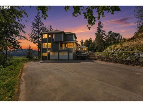 95037 Haynes Way Ln, North Bend, OR, 97459-8546 | Card Image