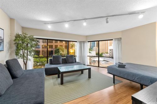 512-1088 Bishop Street, Honolulu, HI, 96813 | Card Image