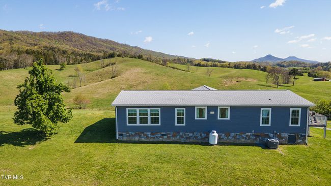 2057 Kite Rd, House other with 3 bedrooms, 2 bathrooms and null parking in Greeneville TN | Image 30