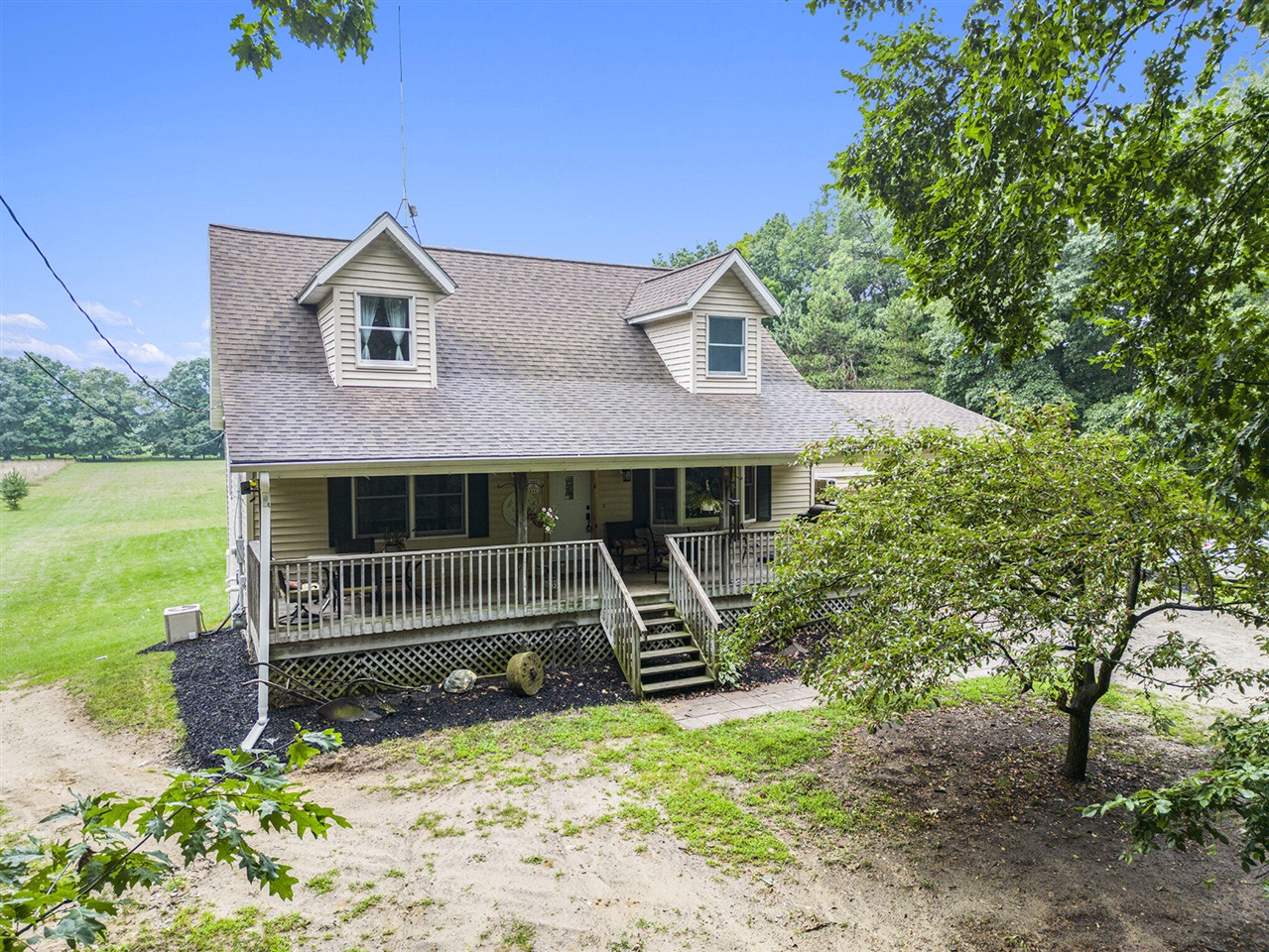 Almy Rd, Six Lakes, MI 48886