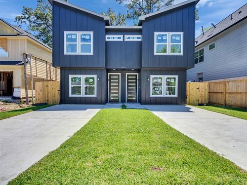 5610 Kittridge St, Houston, TX, 77028-3024 | Card Image