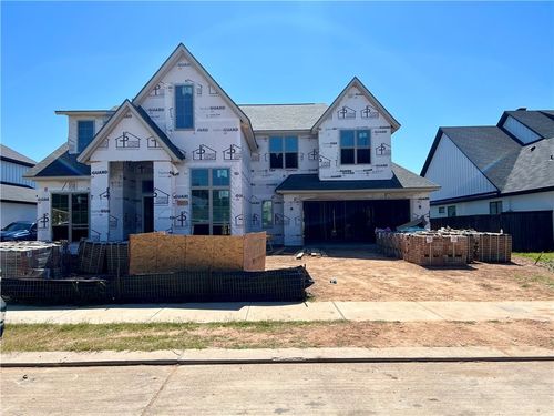 2035 Pebble Bend Dr, College Station, TX, 77845-2221 | Card Image