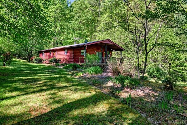 75 Gunpoint Rd, House other with 2 bedrooms, 2 bathrooms and null parking in Cullowhee NC | Image 4