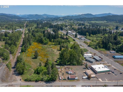 100-1-500 55-1(Next To)Main St, SweetHome, OR, 97386 | Card Image