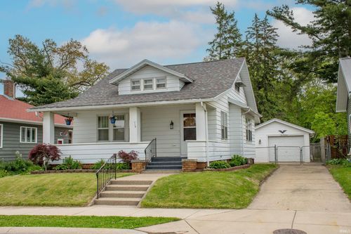 114 River Avenue, Mishawaka, IN, 46544 | Card Image