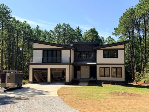243 Hill Rd, Southern Pines, NC, 28387-6633 | Card Image