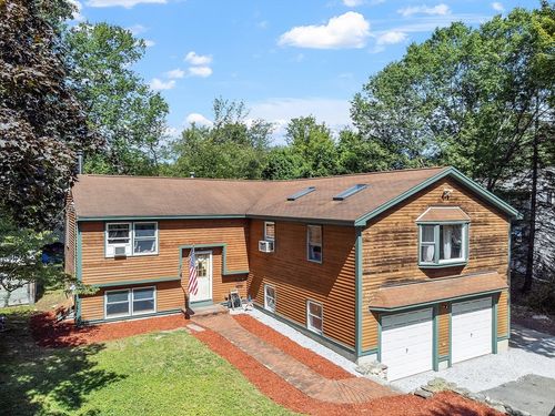2 Tamarack Ln, Townsend, MA, 01469-1205 | Card Image
