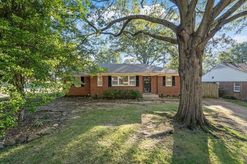 1554 Estate Dr, Memphis, TN, 38119-6936 | Card Image