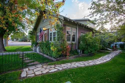 12 N Division St, Whitehall, MT, 59759-7734 | Card Image