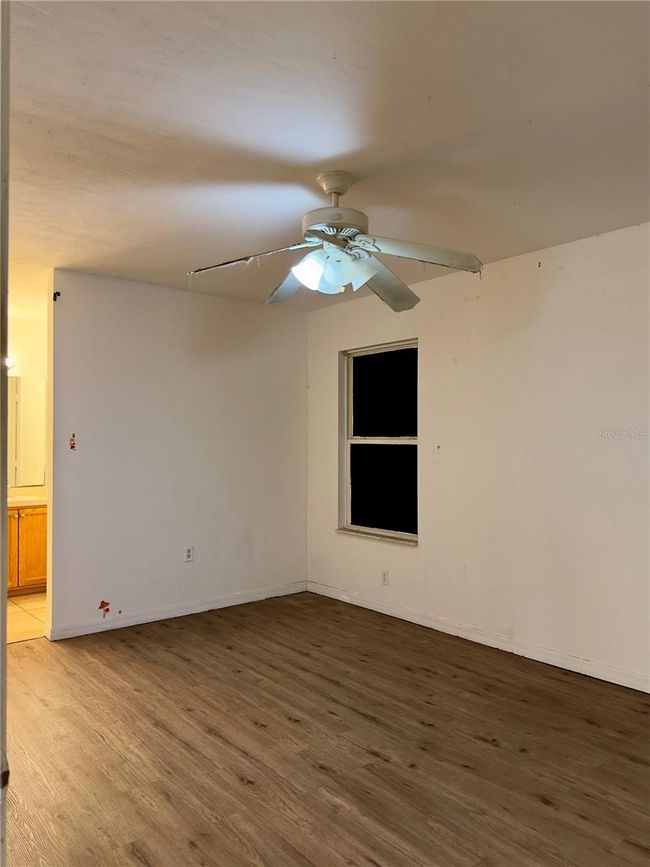 Primary Bedroom | Image 21