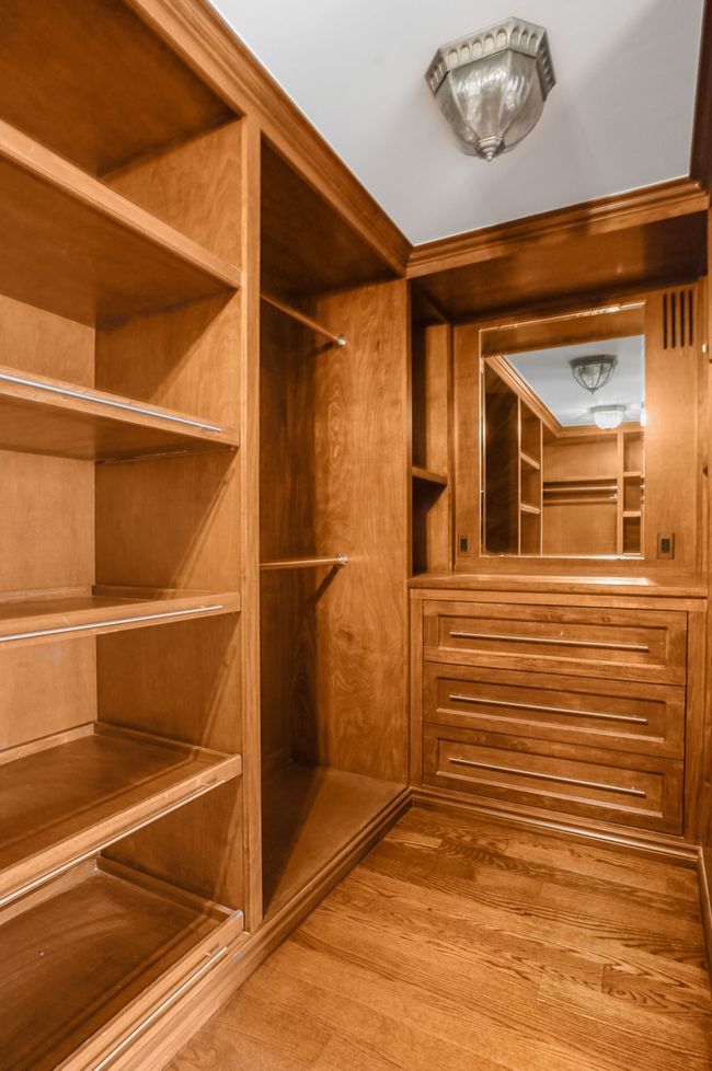 287 W Brown St, Condo with 3 bedrooms, 5 bathrooms and null parking in Birmingham MI | Image 37