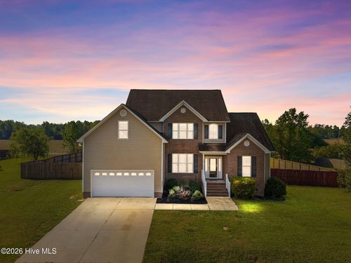 118 Farmington Dr, Richlands, NC, 28574-7453 | Card Image