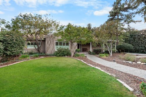 1907 Green Acres Drive, Visalia, CA, 93291 | Card Image