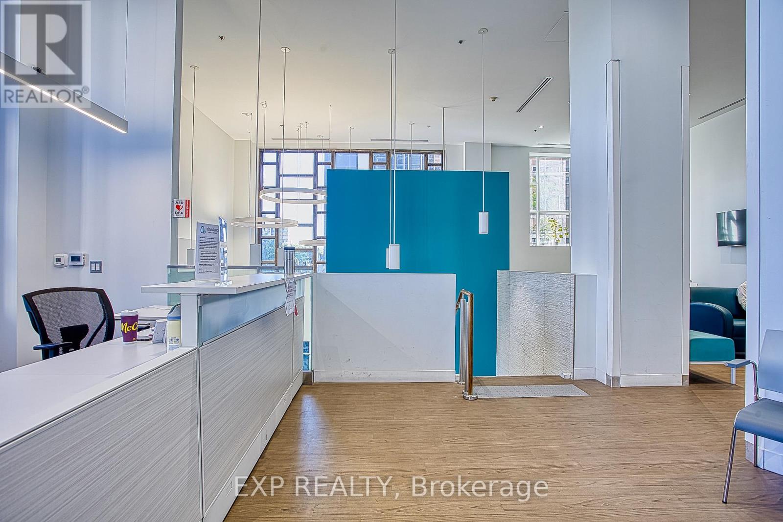 Commercial Lease in Hamilton (Central) 4