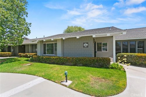unit-409b-8777 Tulare Dr, Huntington Beach, CA, 92646-6289 | Card Image