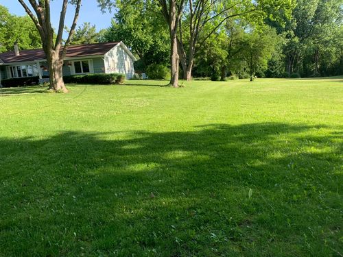 2006 Old Peterson Rd, Libertyville, IL, 60048-4300 | Card Image