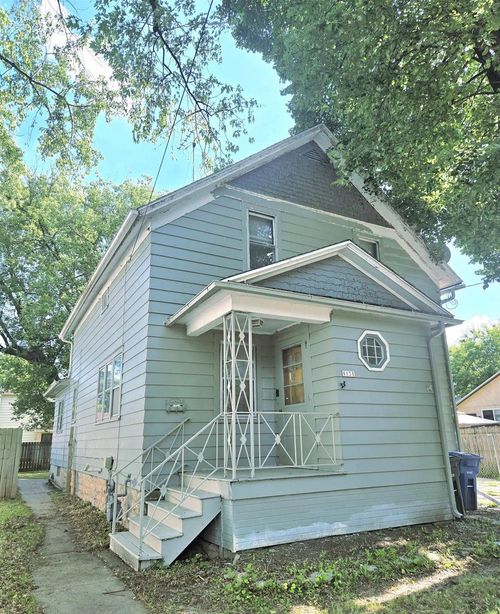 1131 W 6th Avenue, OSHKOSH, WI, 54902 | Card Image