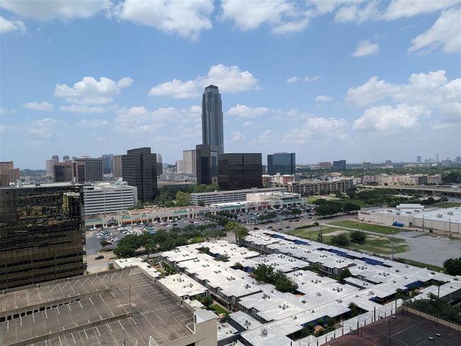 UNIT-1809 - 3505 Sage Rd, Condo with 2 bedrooms, 2 bathrooms and 1 parking in Houston TX | Image 9