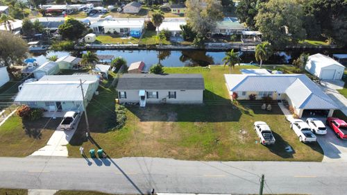 3045 Se 36th Ave, Okeechobee, FL, 34974-6945 | Card Image