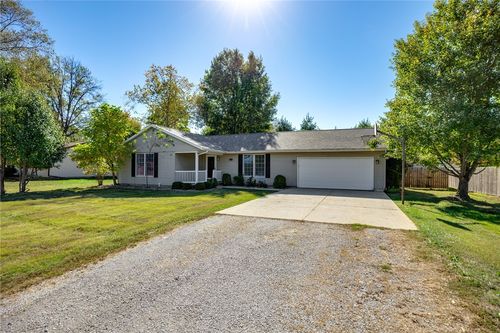 1005 W Rickelman Ave, Effingham, IL, 62401-4516 | Card Image