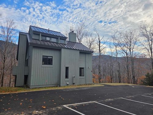 9 Moose Ln, Lincoln, NH, 03251 | Card Image