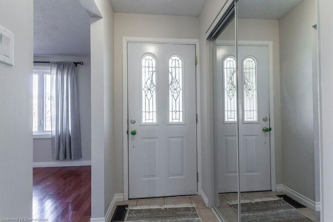 43 Briar Knoll Dr, House other with 3 bedrooms, 2 bathrooms and 4 parking in Kitchener ON | Image 5