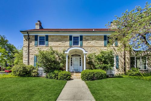 1501 Franklin Ave, River Forest, IL, 60305-1042 | Card Image