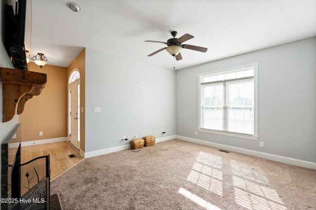 115 Sterling Dr, House other with 3 bedrooms, 3 bathrooms and 2 parking in Sneads Ferry NC | Image 7