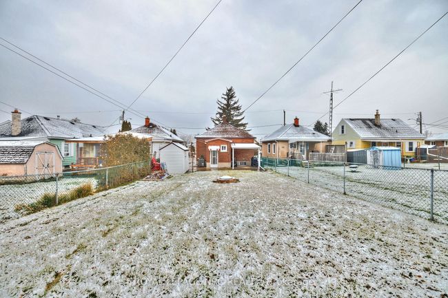 10 Fairburn Ave, House other with 2 bedrooms, 2 bathrooms and 3 parking in Saint Catharines ON | Image 23