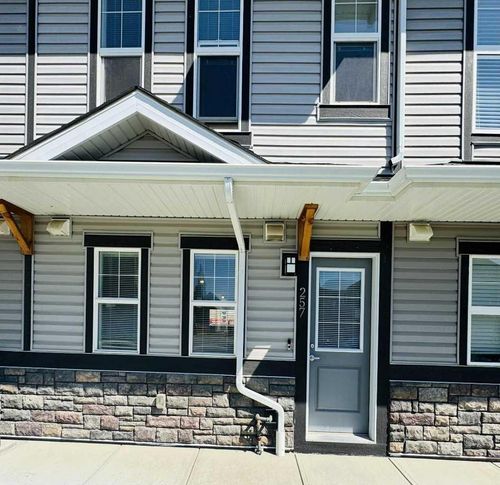 257 Legacy Common Se, Calgary, AB, T2X4H9 | Card Image