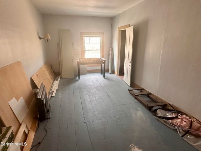 127 Main Rd, Home with 0 bedrooms, 2 bathrooms and 2 parking in Colrain MA | Image 28