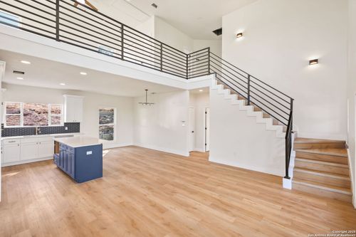 312 Skyline Dr, Canyon Lake, TX, 78133-4800 | Card Image